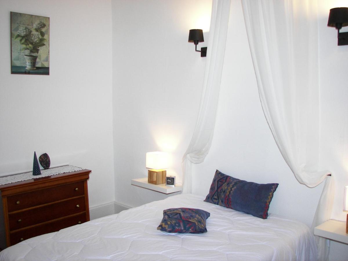 Domaine Du Noble Bed & Breakfast Saint-Jean-de-Thurac Dış mekan fotoğraf