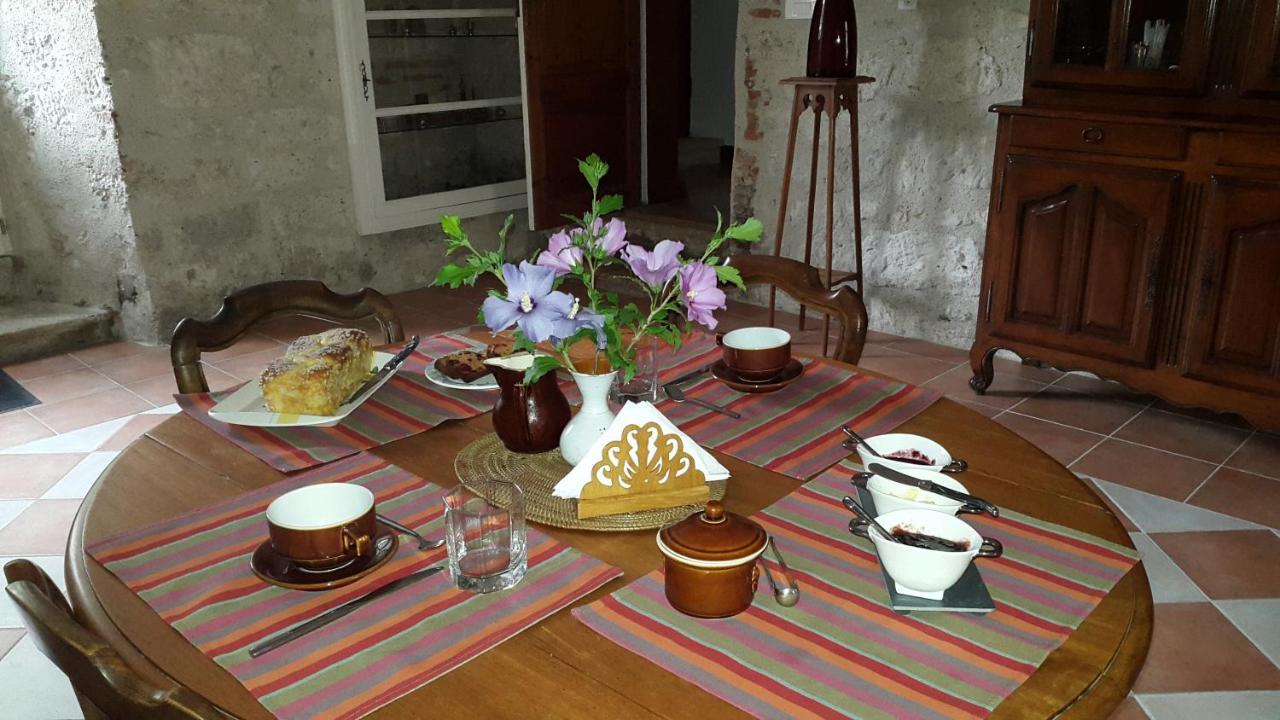 Domaine Du Noble Bed & Breakfast Saint-Jean-de-Thurac Dış mekan fotoğraf