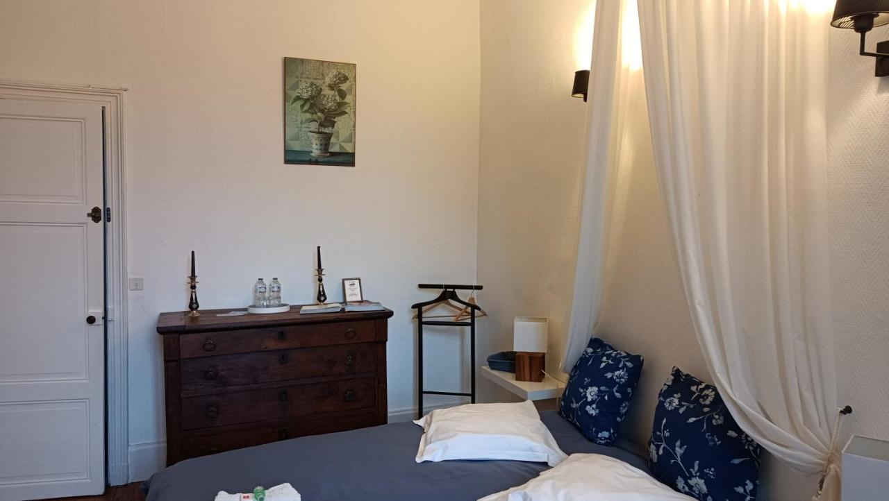 Domaine Du Noble Bed & Breakfast Saint-Jean-de-Thurac Dış mekan fotoğraf